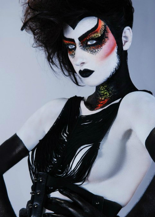 beautynursedondarkness:  Model/Actress Courtney PalmMake-Up Artist Melissa Anchondo 