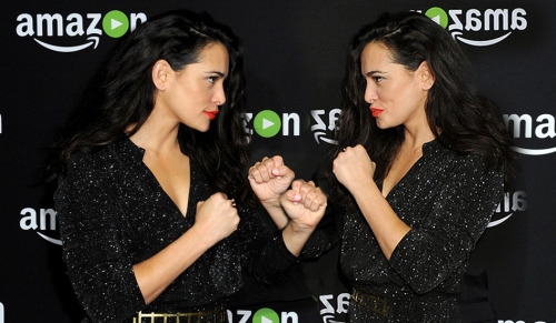 twinsandclones7405: Natalie Martinez promotes her fight with Natalie Martinez. 