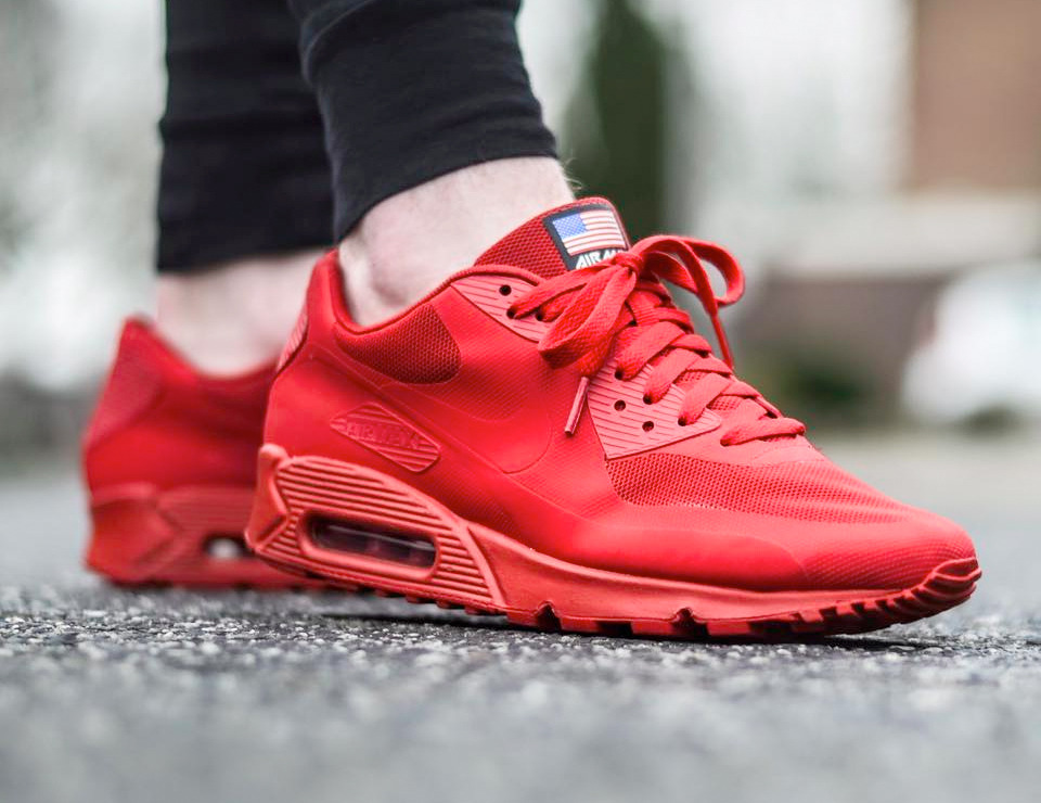 nike air max hyperfuse all red