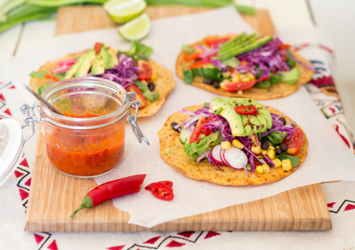 fitandhealthyfoods:Gluten free tacos with fiery red pepper sauce - recipe here