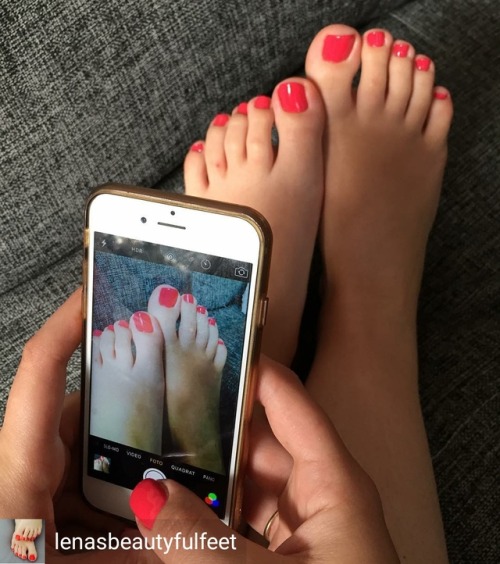 Sexy feet, BJ's, FJ's