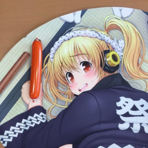 raiski-gya:参考にならない大きさ比較。 #すーぱーぽちゃ子 