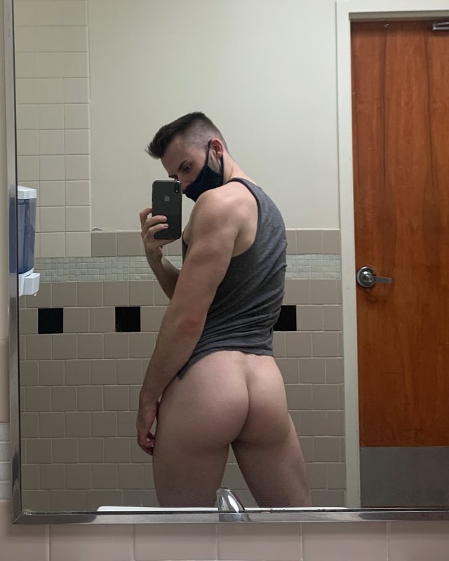 dailygayass: