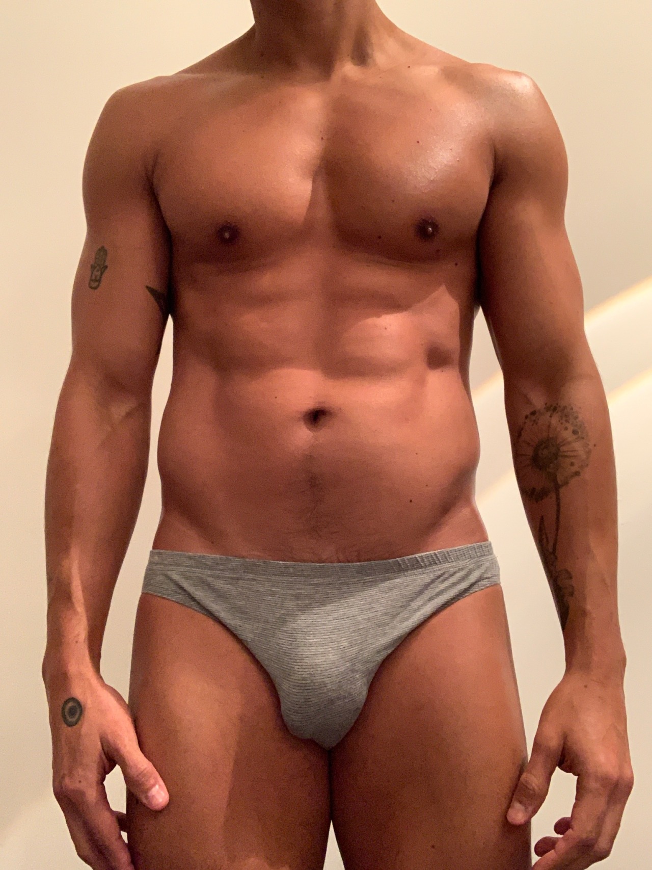 briefbuff:I love these #bikinibriefs