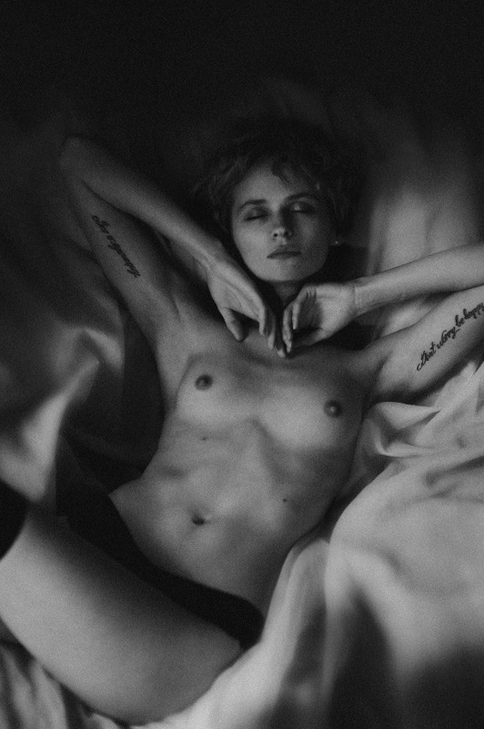 antoinetteartandphotosworld:  Satin Popalam