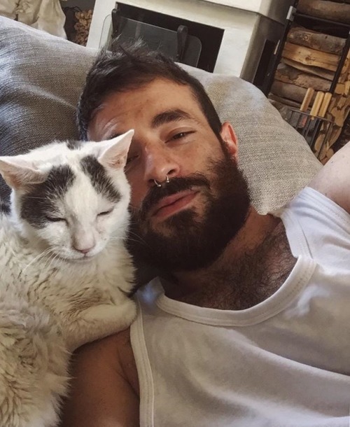 beardburnme:  matteo_agati Instagram
