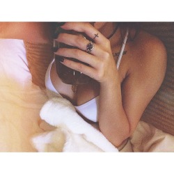 Blauw-Bxtch:  Ig: @Yram_Eliza 🚬🔫🔪
