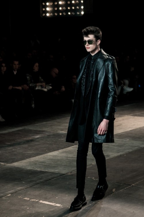 runwayward:  jowdansin: Saint Laurent FW14