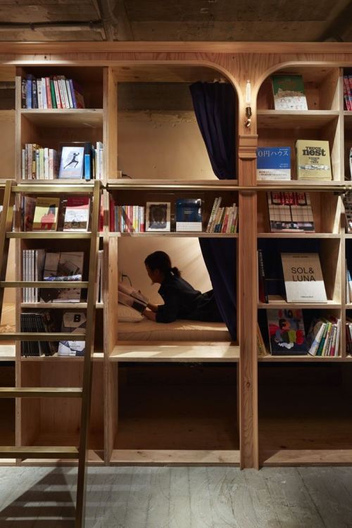 archatlas:  Book And Bed Tokyo Suppose Design Office