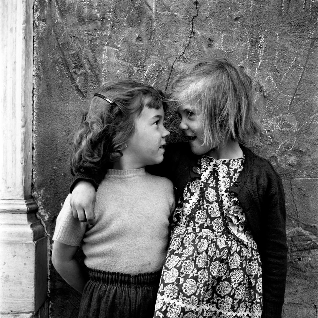 flashofgod:  Vivian Maier photo, Untitled. 