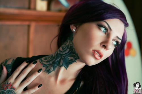 past-her-eyes:  Mizirlou Hopefulmizirlou.suicidegirls.comLink adult photos