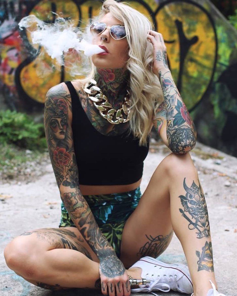 s-uiiciide:  sexy and inked - http://s-uiiciide.tumblr.com #tats #tattoo #tatts #tatted