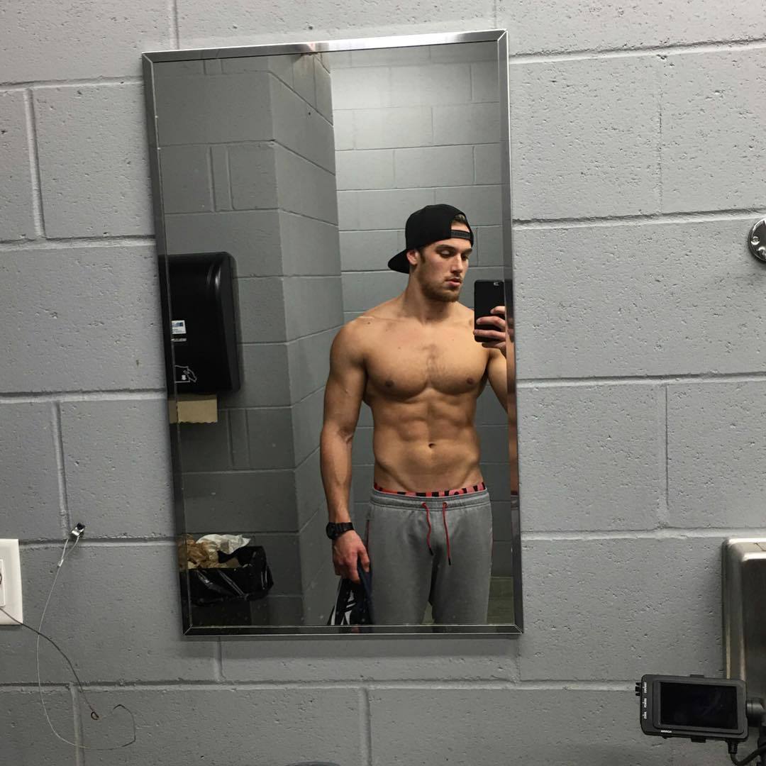 lumbrjax:  Instagram user @marc_fitt http://ift.tt/1q1TtpH 
