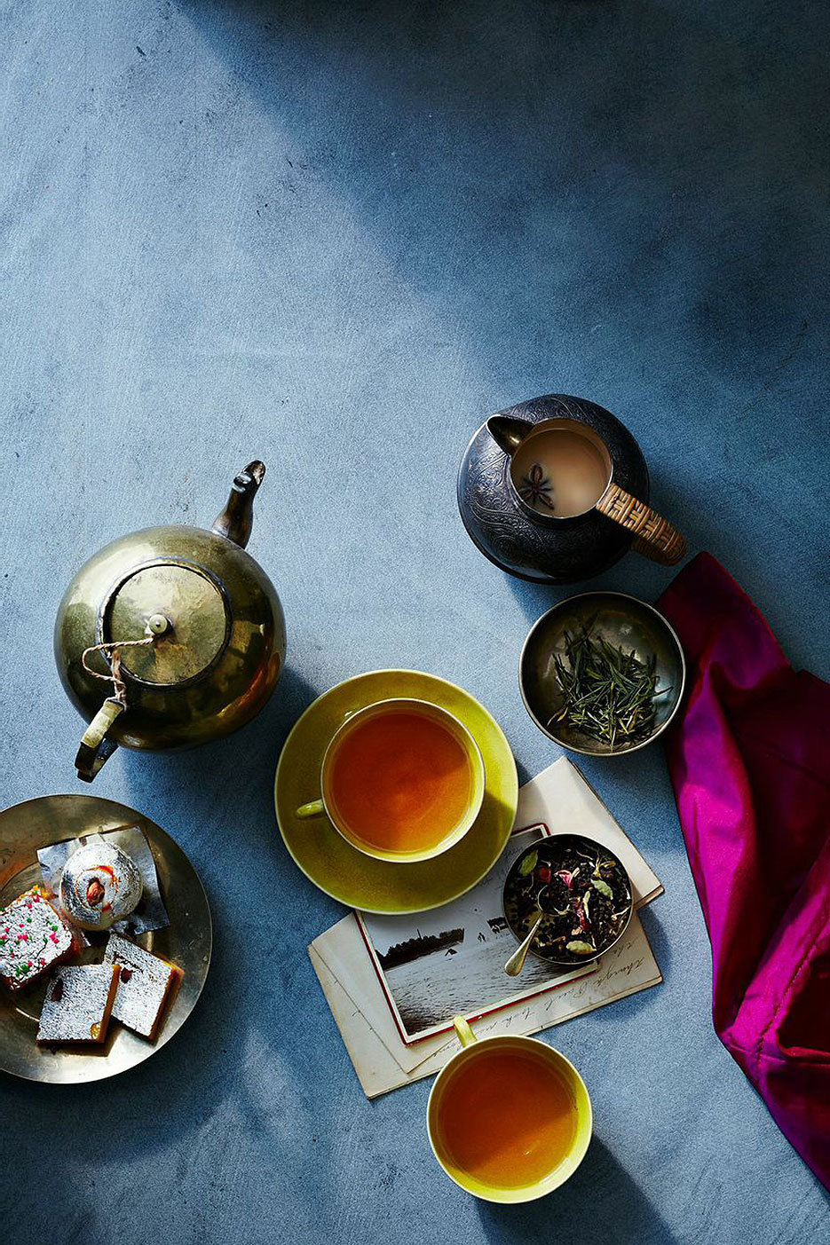 vacilandoelmundo:  This Tea Rituals Around the World slideshow at Condé Nast Traveler