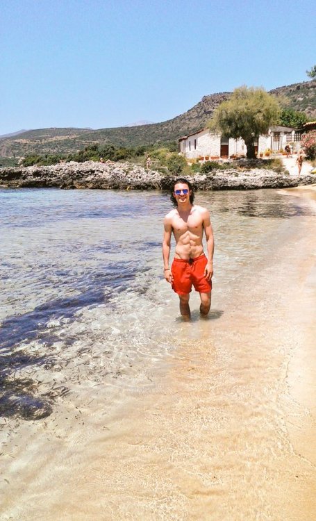 amazingmalenudity:    Jonny Labey   