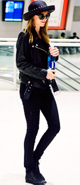 fiftyshadesofgreydaily:  Dakota arrives at JFK Airport in New York City. (May, 03)