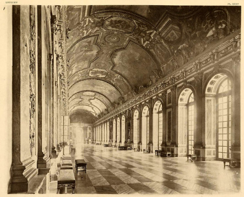 archimaps: The Galerie des Glaces inside the Chateau de Versailles