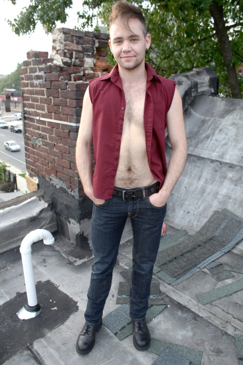 kissingwell:  the gorgeous men in FTM Fucker Vol One – get it on DVD or VOD at ftmfucker.com!!!