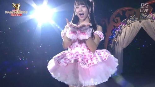 miruruwink:  You are the cutest baby on the stage 😭😭😭 