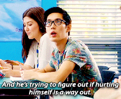 theocseason4:thestateonmtv:ezmesong:“To be, or not to be..”              What is Hamlet considering 