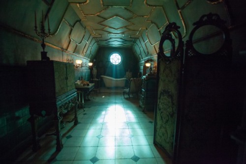 frankensteinsbrides:Thomas Sanders’ production design for “Crimson Peak”.