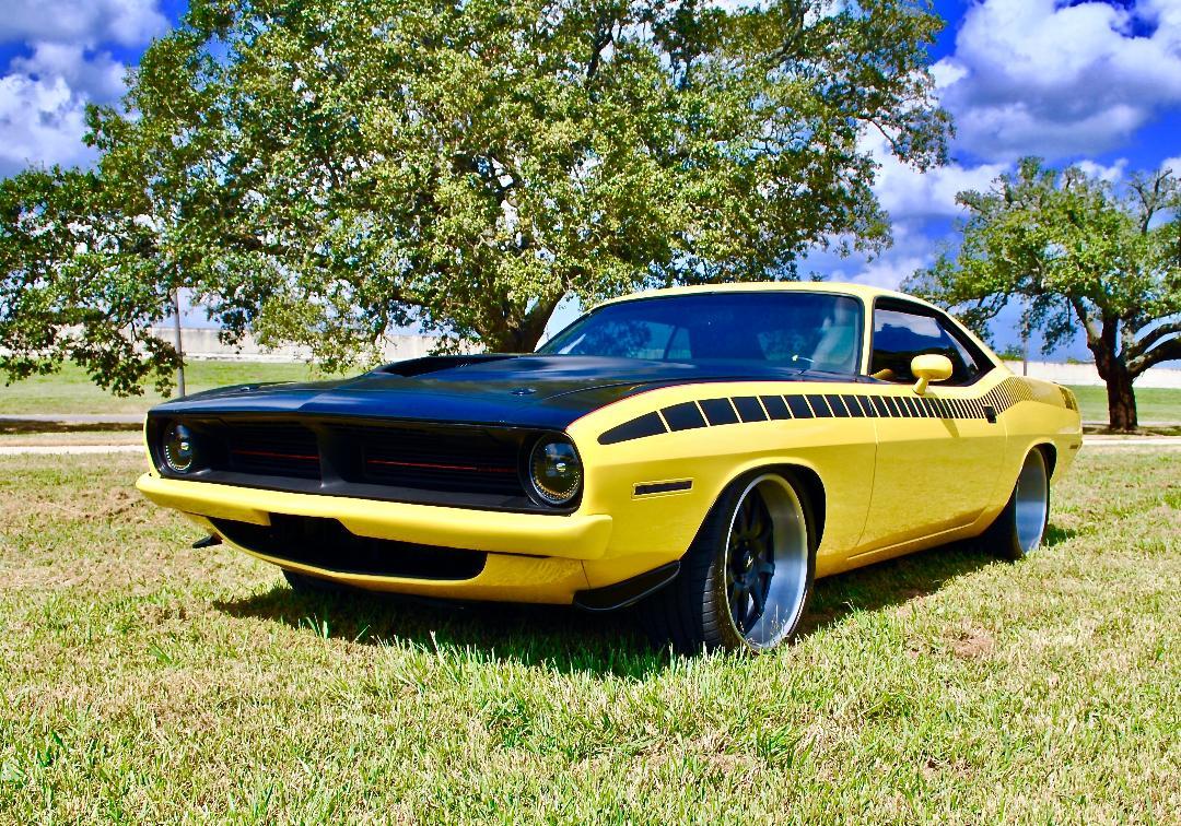 Mostly Mopar Muscle