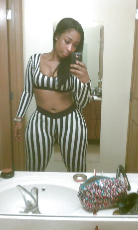jazziedad:  ThickNess 💋 💋 