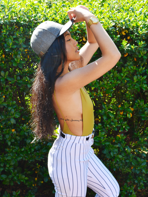 wicvh:  I’m definitely making baseball pants a statement piece follow me: twitter.com/WICVH