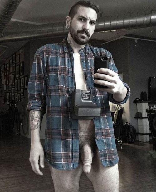 theguysidfuck:  Me.my personal blog http://spilledpoppers.tumblr.com/