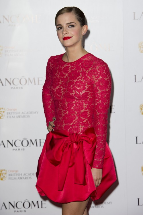 boa-celeb:  Emma Watson – Lancome’s Pre-BAFTA adult photos