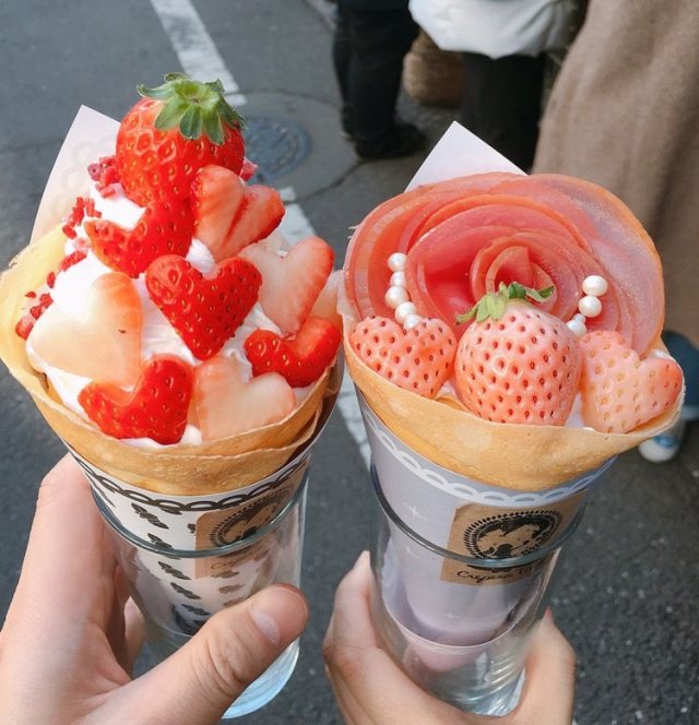 #cute#strawberry#crepe#food#baking#heart#rose#roses#date ideas#cute date#whipped cream#pink#aes#aesthetic#pink aes#pink blog