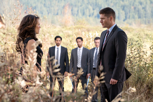 lovemesomespn: Supernatural 11x09 ‘O Brother, Where Art Thou’ Promo Pics MY QUEEN IS BACK!!!AND BR