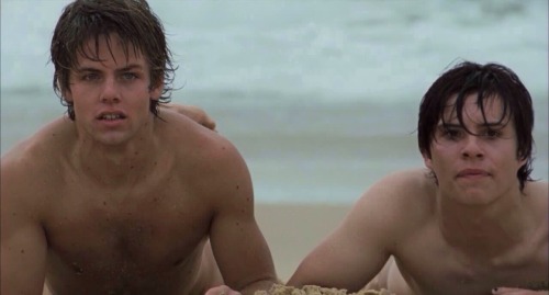 famousnudenaked:  Lachlan Buchanan & Xavier Samuel nude in Newcastle (2008) 