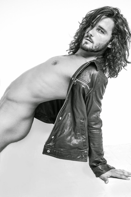 mansexfashion:  Photographer:  Scott TeitlerMan+Sex=FashionFollow Me on Instagram 