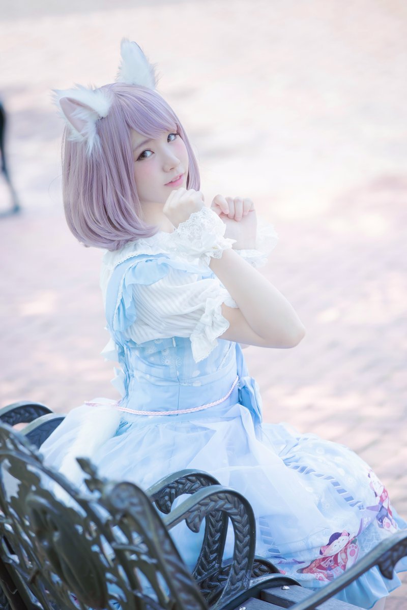 nekosandaa:  https://twitter.com/enako_cos/status/743059420947480576