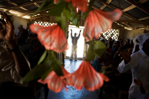 unearthedviews: HAITI. Plateau Central. 2007. Sunday church prayers at a small baptist church in Can