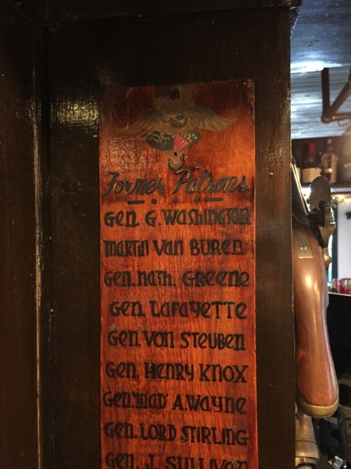 not-bridget:korasami:The Old ‘76 House - New York’s oldest tavernThis is the tavern that