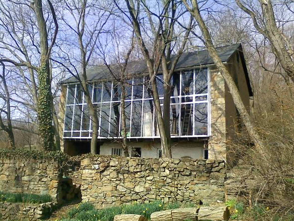 househunting:  $1200/1 br Springtown, PA audibly gasped when i came across this