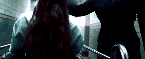 allofthefeelings:wienerlicious:we have no place in the world.Look at the hand that grabs her face, t