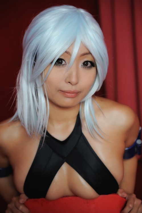 Cute Cosplay Girl Haikarabitch (Monster Hunter Armor) 3-7