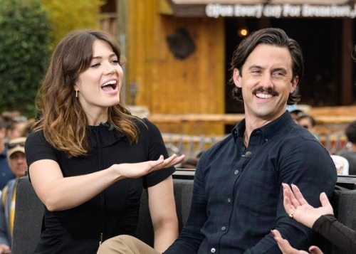 vjbrendan:  Milo Ventimiglia & Mandy Moore Promoting ‘This Is Us’ on ‘Extra’http://www.vjbrendan.com/2016/10/milo-ventimiglia-mandy-moore-promoting.html