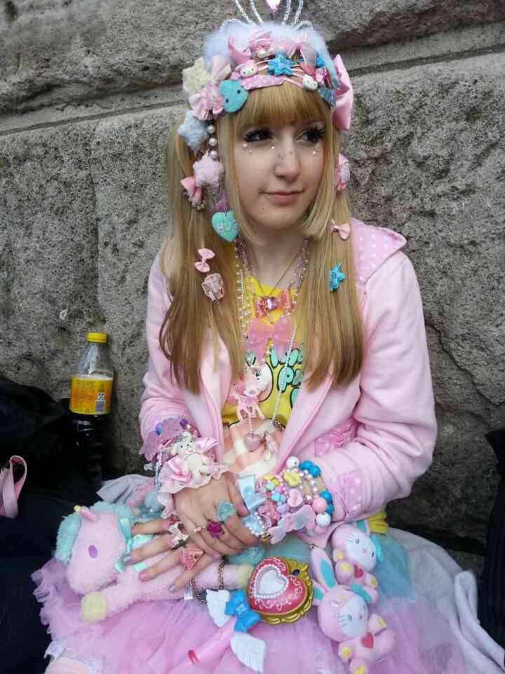 pamyurinliz:  ☾Magical✮デコラ♥^0^)/ My outfit for the JapanDay in Düsseldorf!