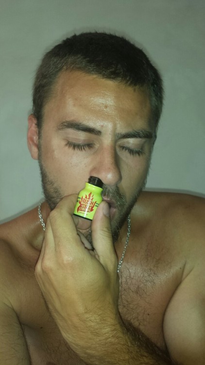 dirtybluebirdgay: popperhuffer: drewbucbis: I love poppers Me too @olarobyexx A real fagEste tio n