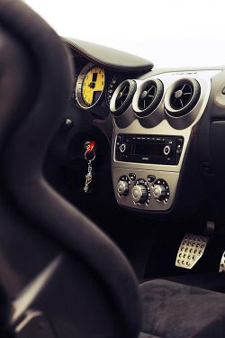 ju-icygina:  blocklist:  Ferrari Interior