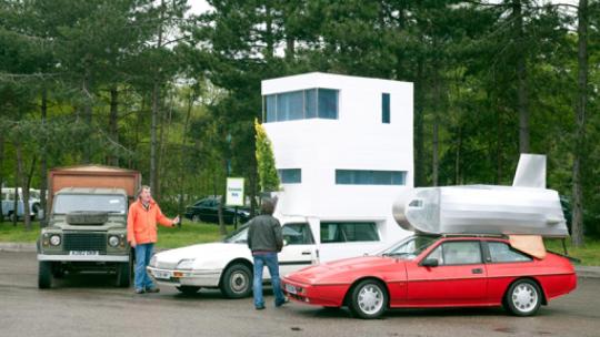 ryanphantom:  giovanni: do you want to increase the size of the top floor of your camper?my fucking camper:me: yes