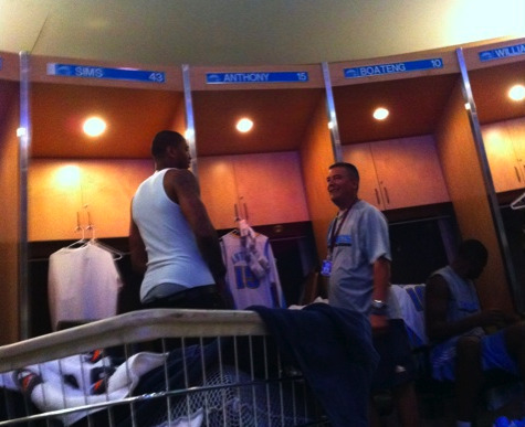 phonzo2013:  playboydreamz:  Carmelo Anthony GOT CAKES!!!!!!!!!!!!!!!!!!!!!!! #TEAMCAKES #TEAMBODY #TEAMFREAK #NBA  Damn Carmelo 