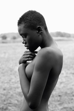 topmodelcentral:  Aminata Sanogo test shot ~ Germany (9) ~ 