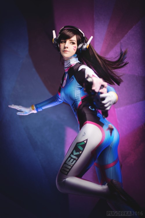 cosplayblog:  D.Va from Overwatch   Cosplayer: Amaberius [DA | TW | VK | WO]  Photographer: Pugoffka [DA | FB | VK]    