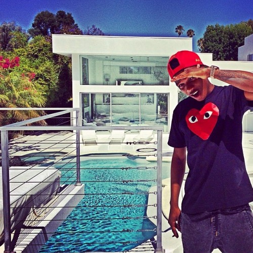 &ldquo;@wizkidayo: #LAlife! Jump in the pool or nah?&rdquo;