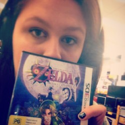 I look tired as fuck but HELL YEAH!!!!! LEGEND OF ZELDA! 😱🎮🎊 #legendofzelda #gamer #hellyah #MajorasMask #letsplay #chaching #payday #NotAGamerGirlJustAGamer #gameon #fuckyah